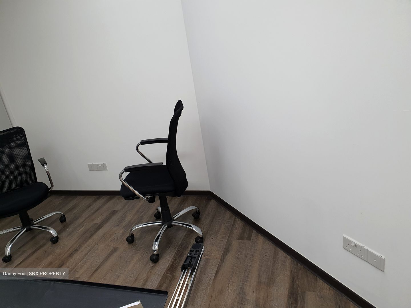 PLUS (D1), Office #340211761